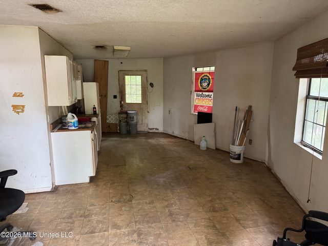 1914 48th Avenue, Gulfport, MS 39501