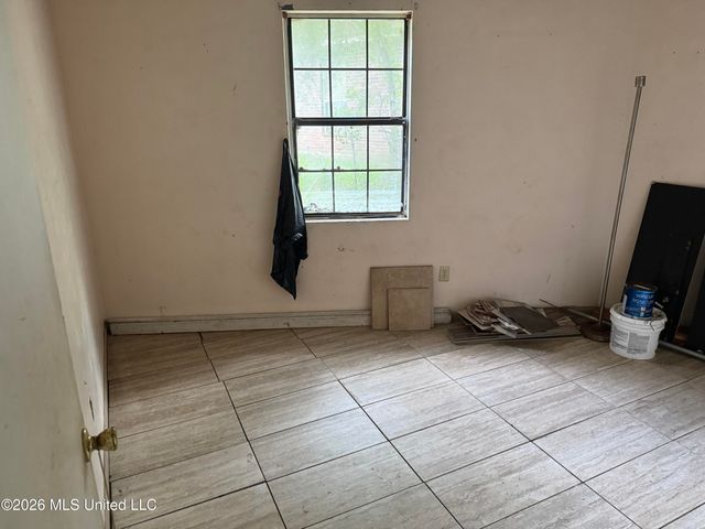 1914 48th Avenue, Gulfport, MS 39501