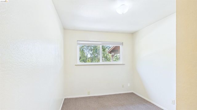 19120 & 19124 Black Oak Rd, Sonora, CA 95370