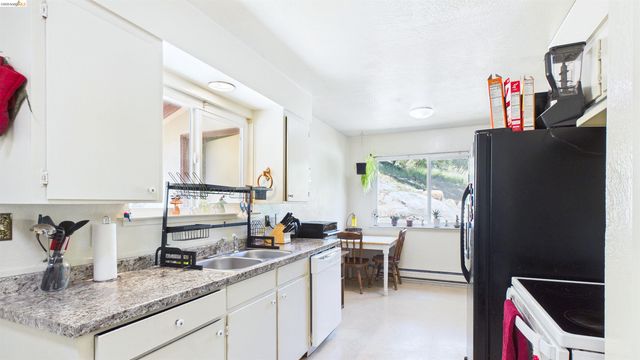 19120 & 19124 Black Oak Rd, Sonora, CA 95370