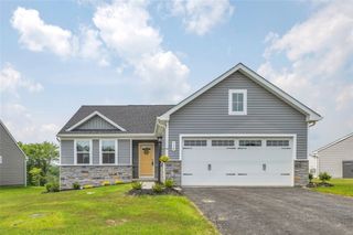 110 Dominic Dr, Twp Of But Sw, PA 16001