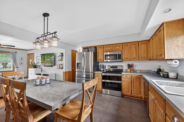 373 Garfield STREET, Burlington, WI 53105