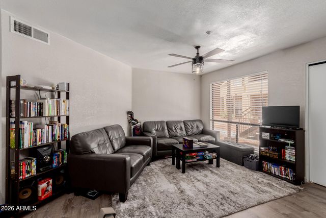 11640 N 51ST Avenue 137, Glendale, AZ 85304