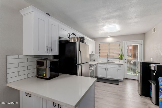 11640 N 51ST Avenue 137, Glendale, AZ 85304