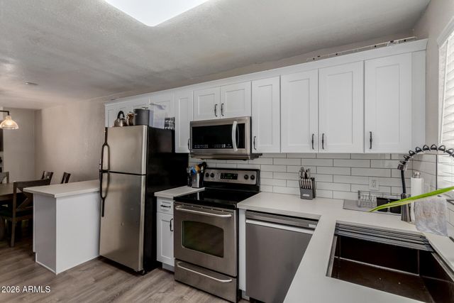 11640 N 51ST Avenue 137, Glendale, AZ 85304