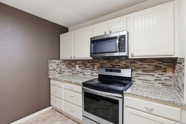 2611 CLOUDY MDW, San Antonio, TX 78222