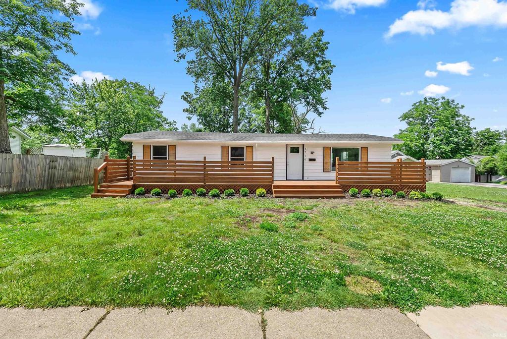 5710 S Harrison Street, Fort Wayne, IN 46807