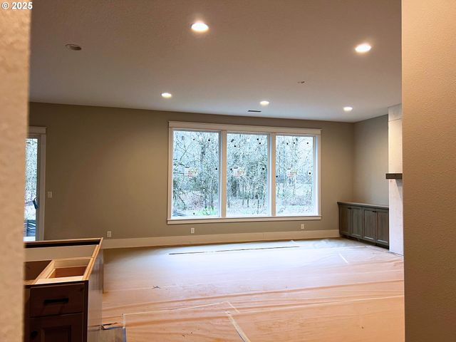 16221 Ne 180th St, Brush Prairie, WA 98606