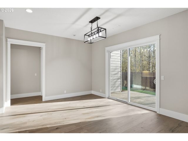 16221 Ne 180th St, Brush Prairie, WA 98606