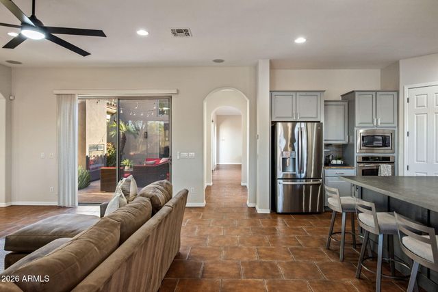 23004 N 38TH Place, Phoenix, AZ 85050