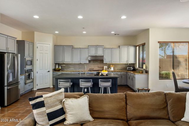 23004 N 38TH Place, Phoenix, AZ 85050