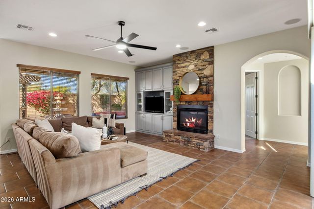 23004 N 38TH Place, Phoenix, AZ 85050