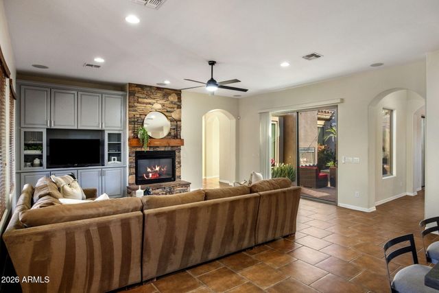 23004 N 38TH Place, Phoenix, AZ 85050