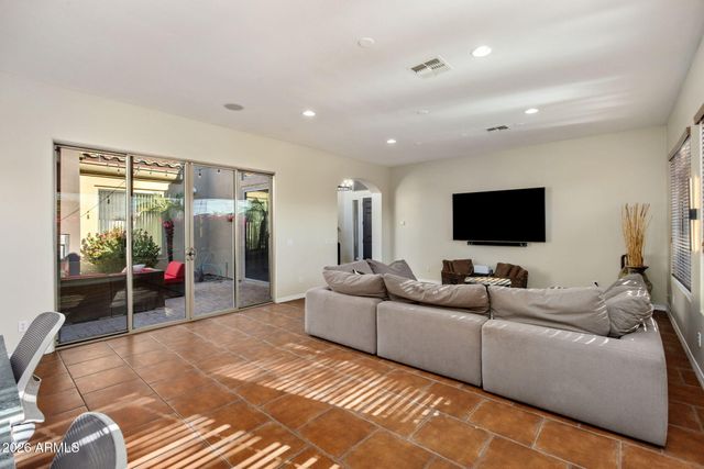 23004 N 38TH Place, Phoenix, AZ 85050