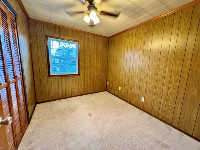 1843 Kensington DR, Hampton, VA 23663