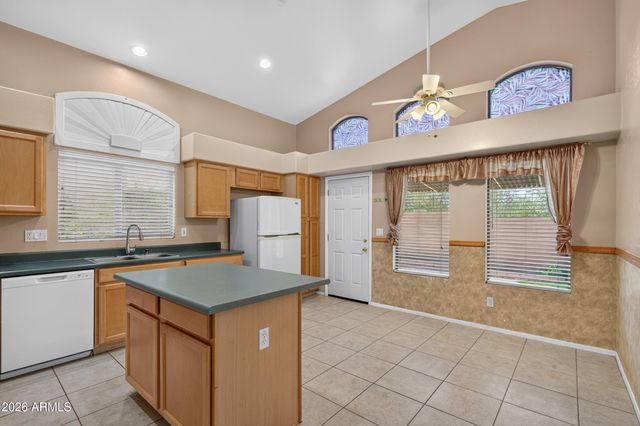 10133 E CARMEL Circle, Mesa, AZ 85208