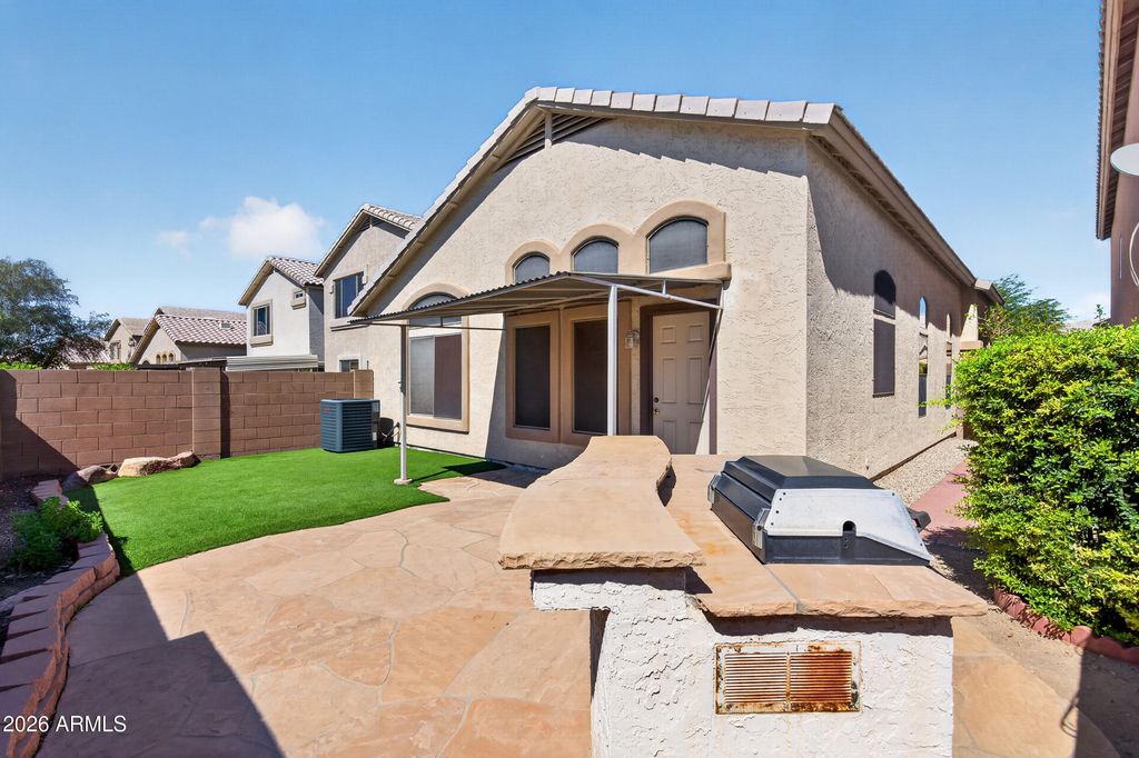 10133 E CARMEL Circle, Mesa, AZ 85208