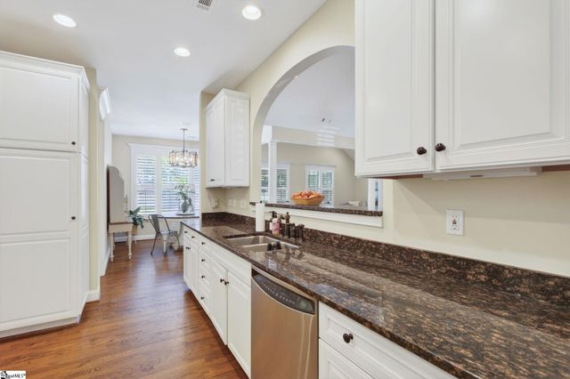 5 Boxford Court, Greer, SC 29650