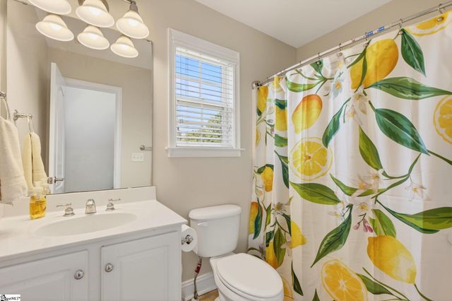 5 Boxford Court, Greer, SC 29650