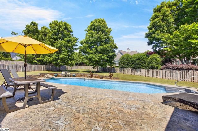 5 Boxford Court, Greer, SC 29650