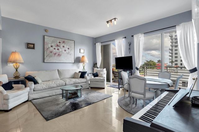 1830 Radius Dr 1412, Hollywood, FL 33020