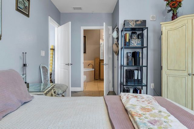 1830 Radius Dr 1412, Hollywood, FL 33020