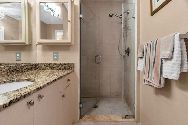 1830 Radius Dr 1412, Hollywood, FL 33020