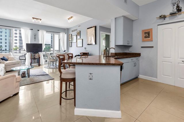 1830 Radius Dr 1412, Hollywood, FL 33020