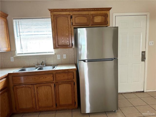 1803 S Kumquat Street, Pharr, TX 78577