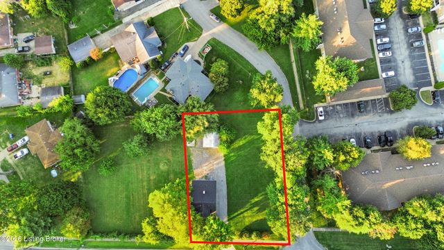 2505 Lower Hunters Trace, Louisville, KY 40216