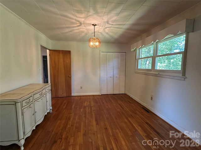 2939 Links Drive, Granite Falls, NC 28630