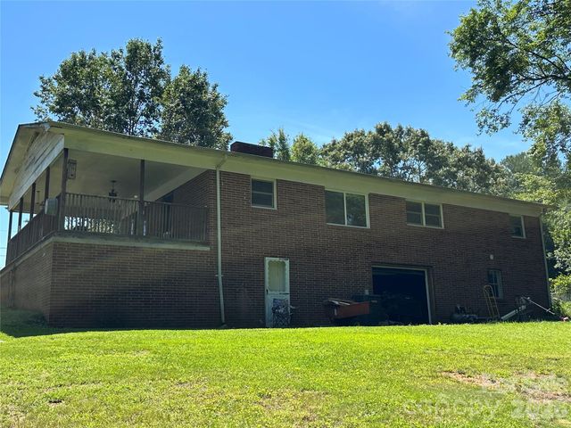 2939 Links Drive, Granite Falls, NC 28630