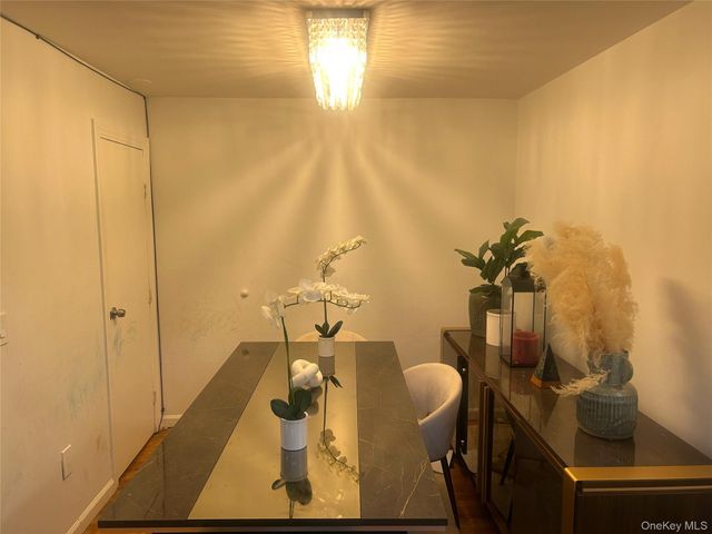 264 Hosmer Avenue, Bronx, NY 10465