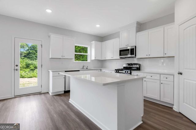 172 Sweet Water Lane, Rome, GA 30161