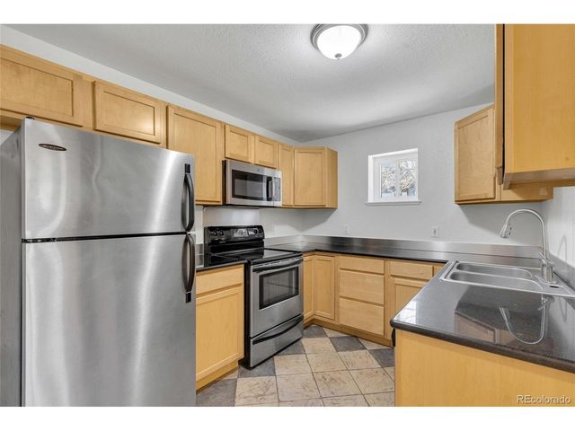 1045 N Clarkson St 207, Denver, CO 80218