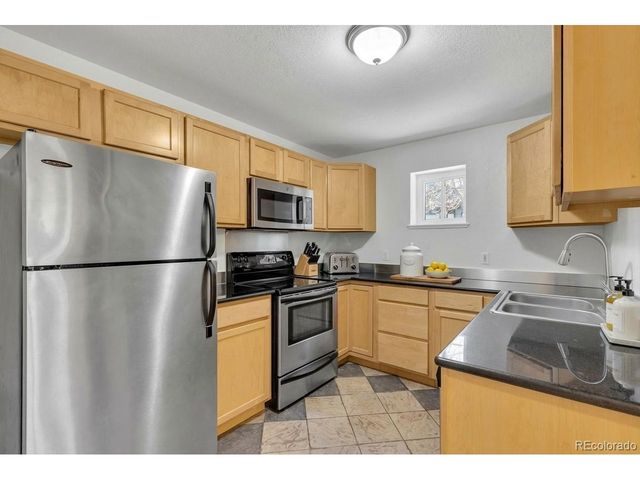 1045 N Clarkson St 207, Denver, CO 80218