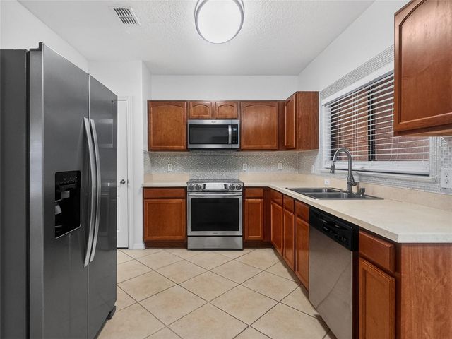 9599 BACCHUS TRAIL, Orlando, FL 32829