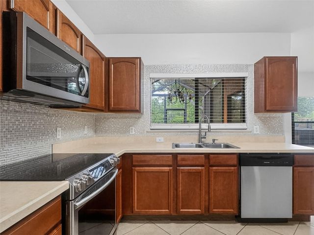 9599 BACCHUS TRAIL, Orlando, FL 32829
