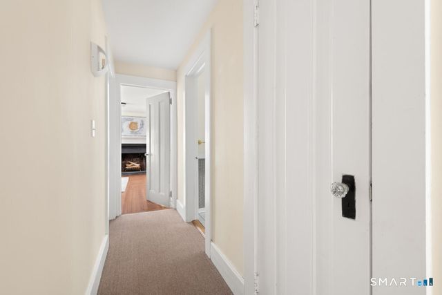 14 Chestnut Hill Road, Stamford, CT 06903