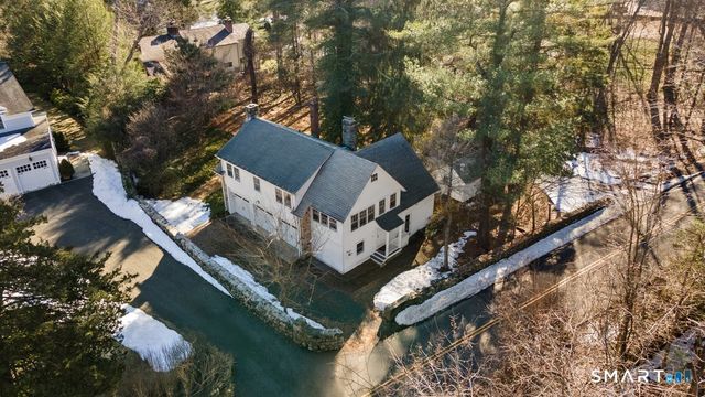 14 Chestnut Hill Road, Stamford, CT 06903