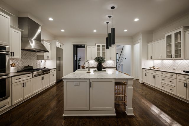 3621 Woodmont Blvd, Nashville, TN 37215