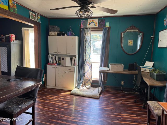 10423 Columbus Street, Middleburg, OH 43336