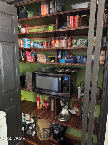 10423 Columbus Street, Middleburg, OH 43336