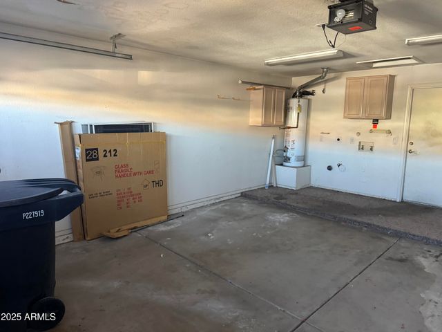 18850 N 89TH Lane, Peoria, AZ 85382