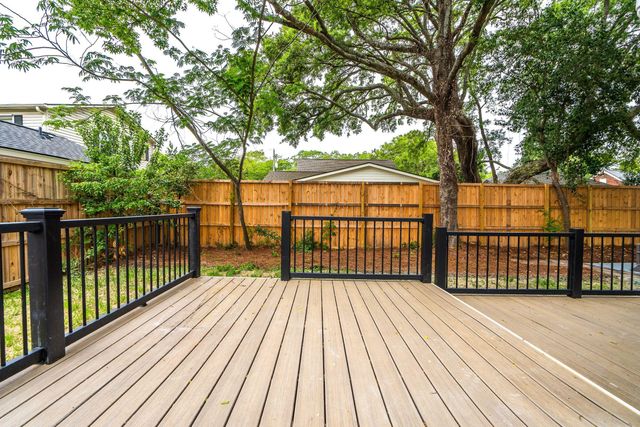 31 Campbell Drive, Charleston, SC 29407