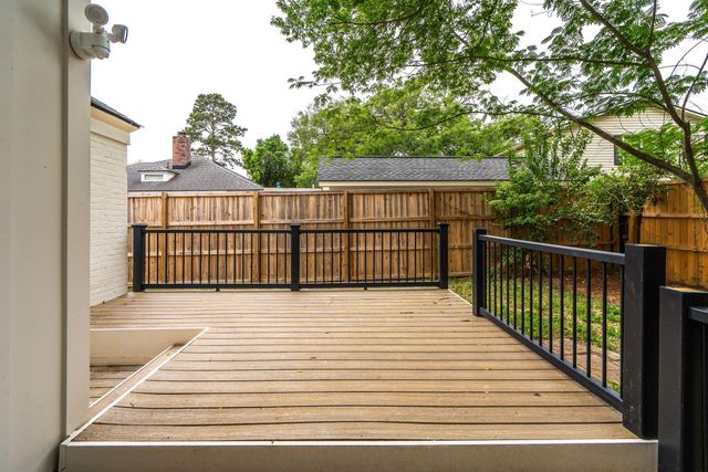 31 Campbell Drive, Charleston, SC 29407