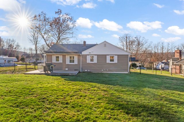 83 Jason Avenue, Watertown, CT 06795