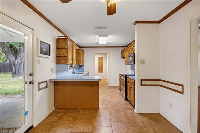 18196 Adele Lane, Whitehouse, TX 75792