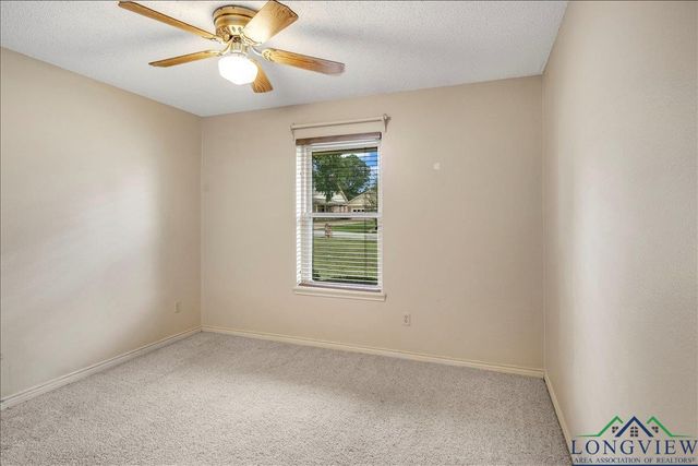 18196 Adele Lane, Whitehouse, TX 75792