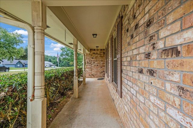 18196 Adele Lane, Whitehouse, TX 75792